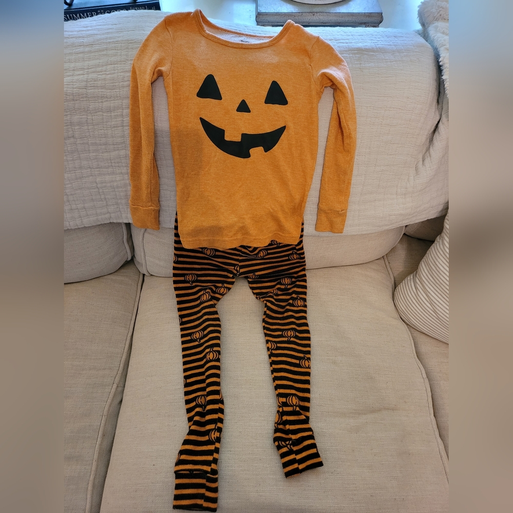 Halloween Trick or Treat Sleep pajamas size 4t